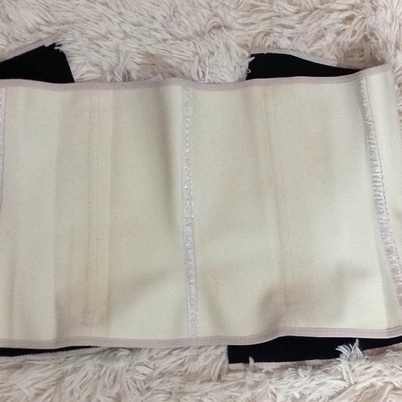 Waist trainer - Picture 5 of 6